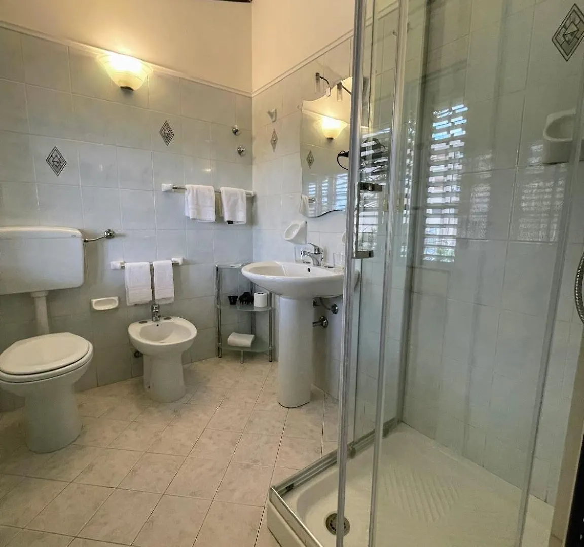 *** ベッド・アンド・ブレックファスト Villa Ambra B&B ノート イタリア